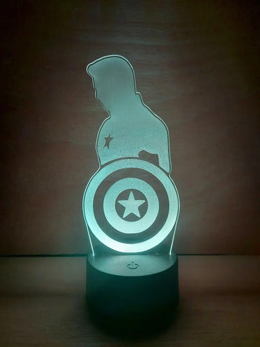 Capitán América Lampara Led Ilusion 3d Marvel Avengers Fanar Negra
